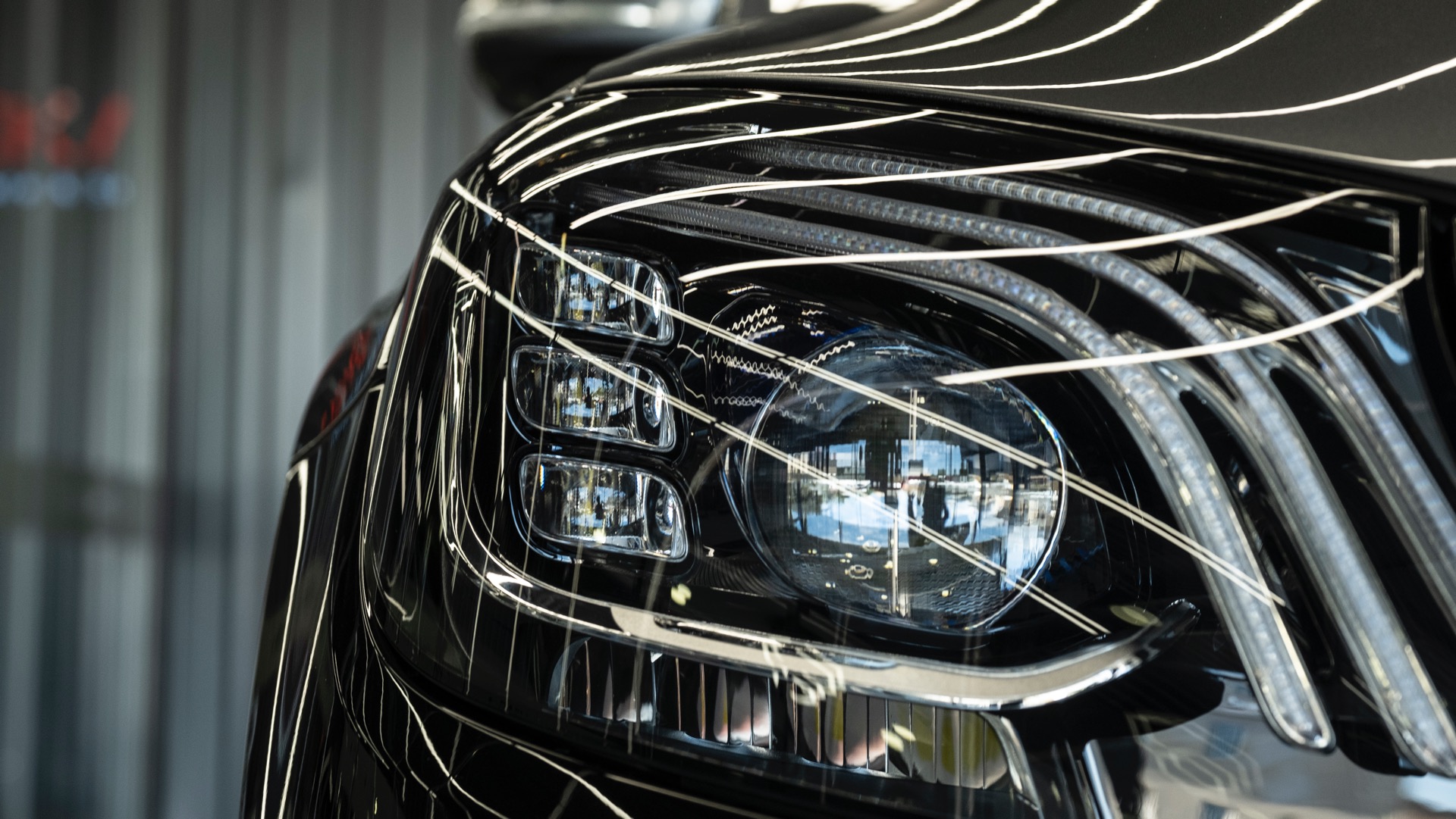 Oto Farın Önemi | Plasweld ile Güvenli ve Net Sürüş Deneyimi