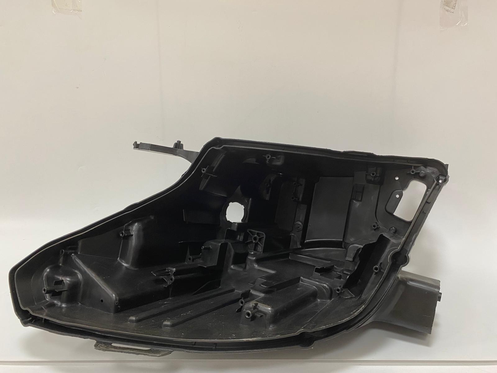 BYD Dolphin Far Kasası – Sol – L